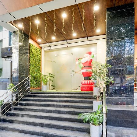 Super Townhouse Oak Aecs Formerly Bangalore Times المظهر الخارجي الصورة