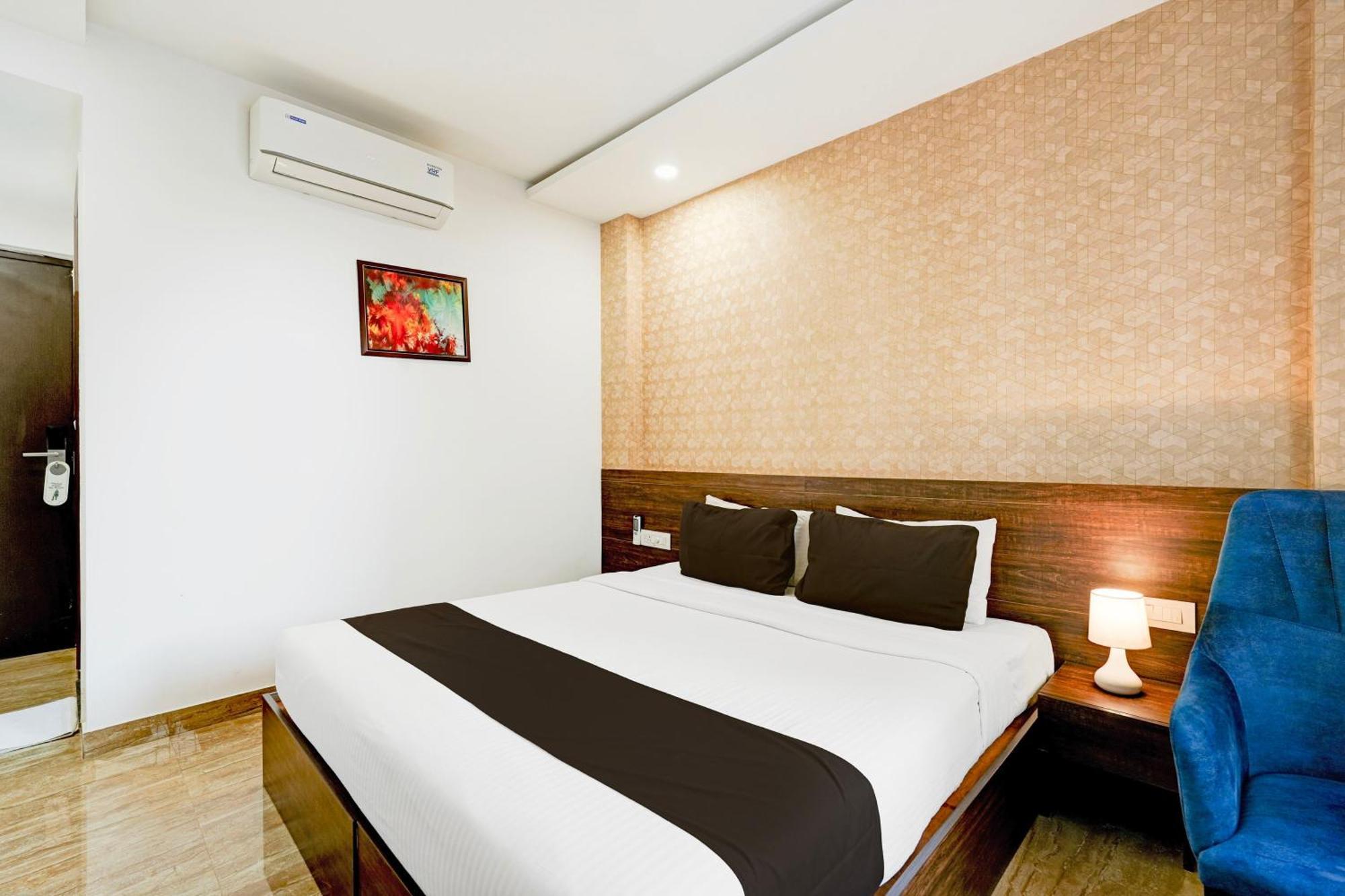 Super Townhouse Oak Aecs Formerly Bangalore Times المظهر الخارجي الصورة